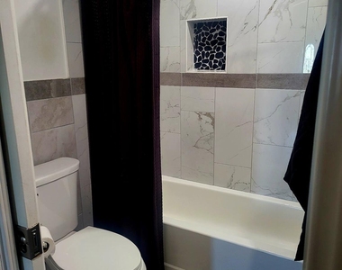 5710 Maco Street - Photo Thumbnail 10
