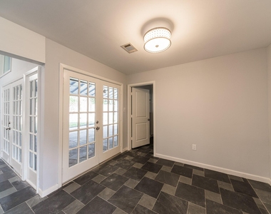 3627 Tartan Lane - Photo Thumbnail 17