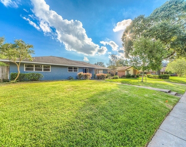 3627 Tartan Lane - Photo Thumbnail 2