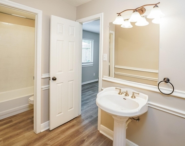 17311 Modbury Street - Photo Thumbnail 13
