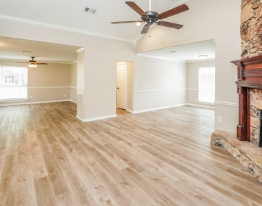 17311 Modbury Street - Photo Thumbnail 2