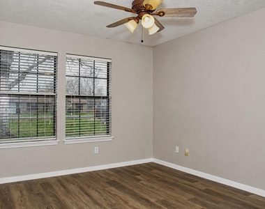 3121 County Road 415b - Photo Thumbnail 10