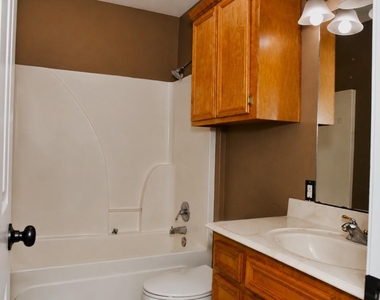 3121 County Road 415b - Photo Thumbnail 12