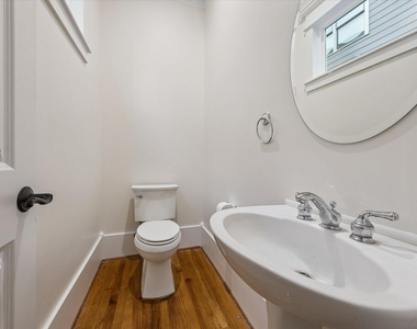 1332 W 21st Street - Photo Thumbnail 22