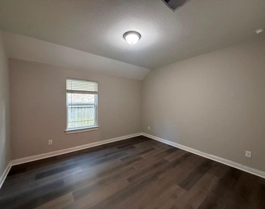 11010 Santiago River Lane - Photo Thumbnail 5