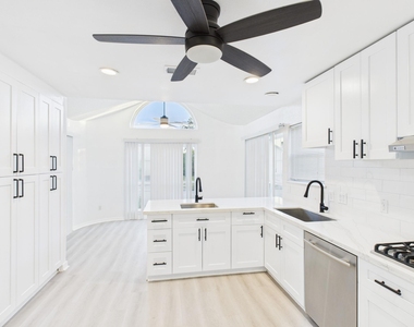 7610 Hopewell Lane - Photo Thumbnail 7