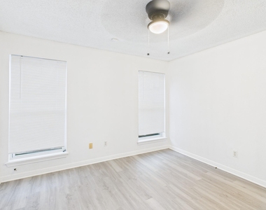 7610 Hopewell Lane - Photo Thumbnail 21