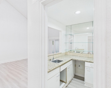 7610 Hopewell Lane - Photo Thumbnail 10
