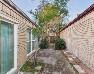7610 Hopewell Lane - Photo Thumbnail 29