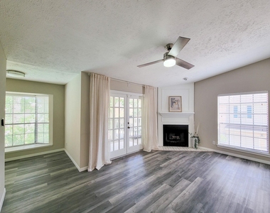 2220 Bering Drive - Photo Thumbnail 28