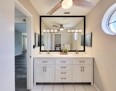 2220 Bering Drive - Photo Thumbnail 35