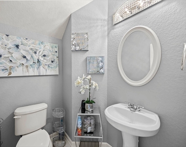 15015 Hope Hills Lane - Photo Thumbnail 7