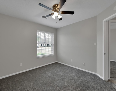 9111 Walnut Glen Drive - Photo Thumbnail 33