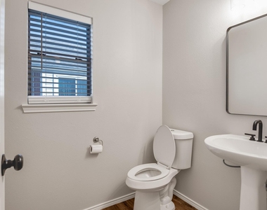 11714 Pinos Altos Drive - Photo Thumbnail 12