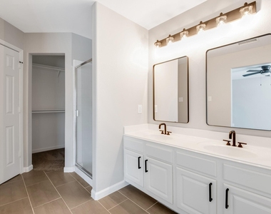 11714 Pinos Altos Drive - Photo Thumbnail 19