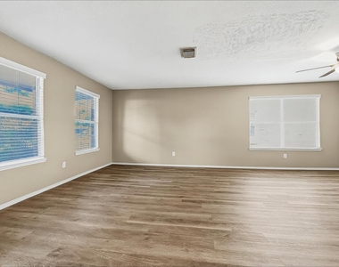 21406 Sunrise Brook Lane - Photo Thumbnail 6