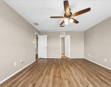 21406 Sunrise Brook Lane - Photo Thumbnail 8