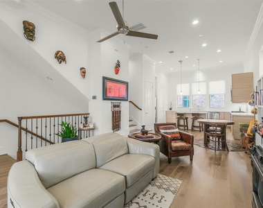 4010 University Grove Street - Photo Thumbnail 21