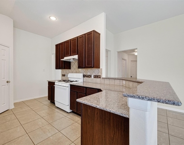 3315 Madison Elm Street - Photo Thumbnail 5