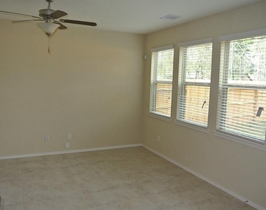 1742 Parkside Shores Lane - Photo Thumbnail 4