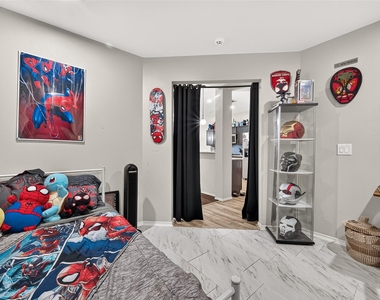 2806 Bison Bluff - Photo Thumbnail 36