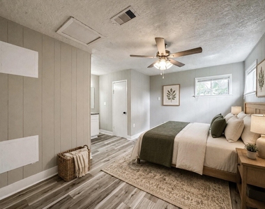 429 17th Avenue N - Photo Thumbnail 9