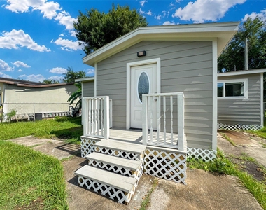 429 17th Avenue N - Photo Thumbnail 43