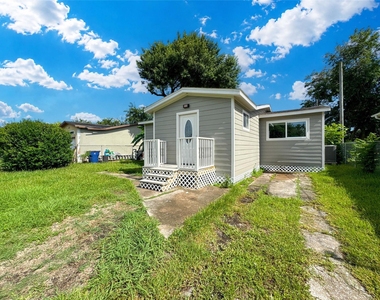 429 17th Avenue N - Photo Thumbnail 39