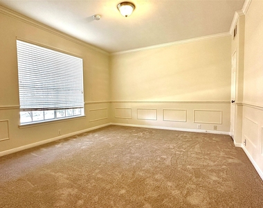 3302 Richland Drive - Photo Thumbnail 10