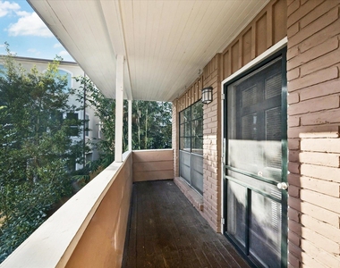 2414 Morse Street - Photo Thumbnail 6