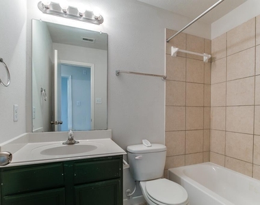 9315 Ratama Creek Lane - Photo Thumbnail 14