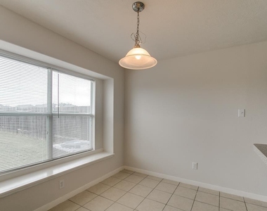 9315 Ratama Creek Lane - Photo Thumbnail 7
