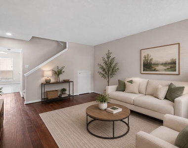 925 Memorial Village Drive - Photo Thumbnail 1