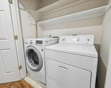 1035 Fountain View Drive - Photo Thumbnail 21