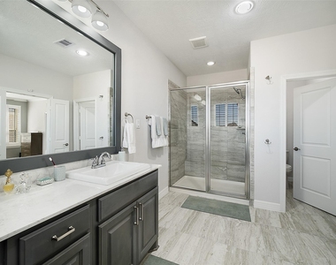 4303 Cottonwood Creek Lane - Photo Thumbnail 23