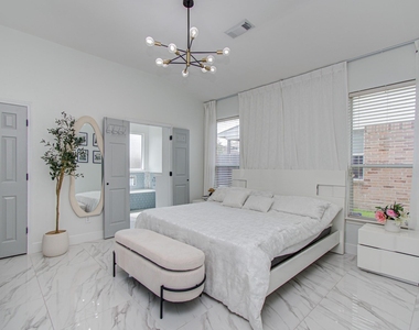 23539 Maple Vista Lane - Photo Thumbnail 24