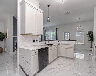 23539 Maple Vista Lane - Photo Thumbnail 23