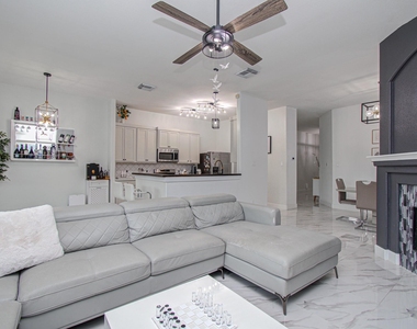23539 Maple Vista Lane - Photo Thumbnail 12