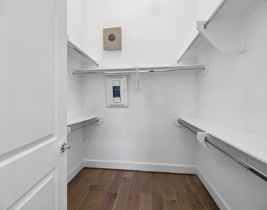 3306 W 12th Street - Photo Thumbnail 20