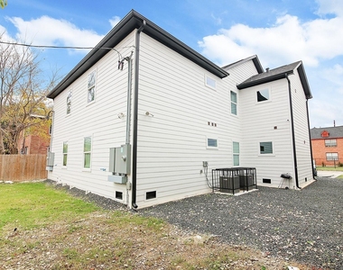 2406 Truxillo Street - Photo Thumbnail 16