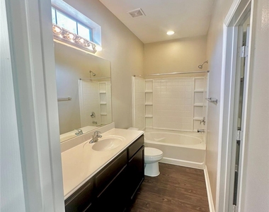 59 Woodland Hills Drive - Photo Thumbnail 11