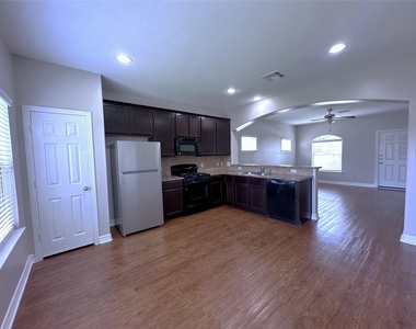 59 Woodland Hills Drive - Photo Thumbnail 1