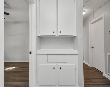 9622 Vilven Lane - Photo Thumbnail 13