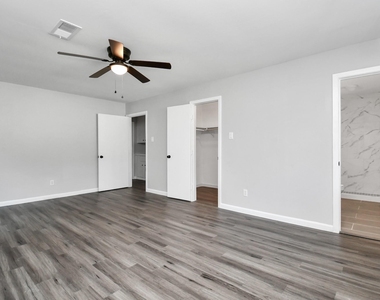 9622 Vilven Lane - Photo Thumbnail 17