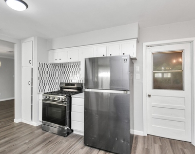 9622 Vilven Lane - Photo Thumbnail 26