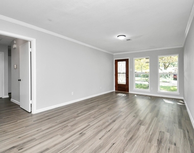 9622 Vilven Lane - Photo Thumbnail 31
