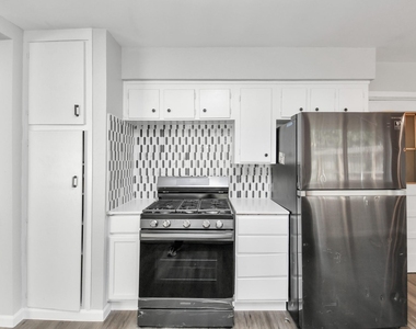 9622 Vilven Lane - Photo Thumbnail 23