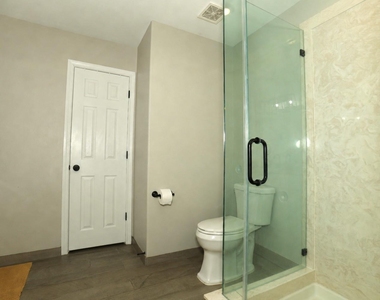 114 S Ringgold Street - Photo Thumbnail 6