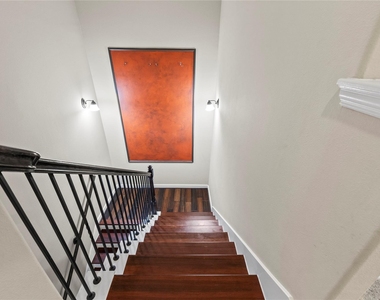 21735 E Carolina Green Drive - Photo Thumbnail 12