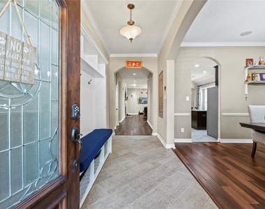 21735 E Carolina Green Drive - Photo Thumbnail 23